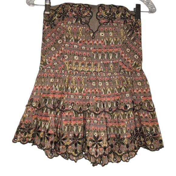 Floreat (Anthro) strapless, embroidered cotton top with boning, size 4 - Picture 1 of 9